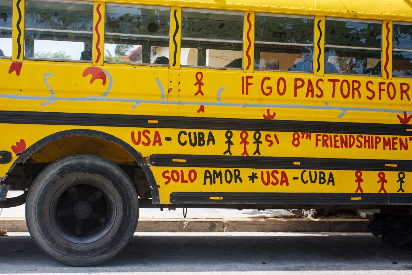 Cuba 2009 travel photograph Canon EOS 40D re-developed Lightroom shot 19