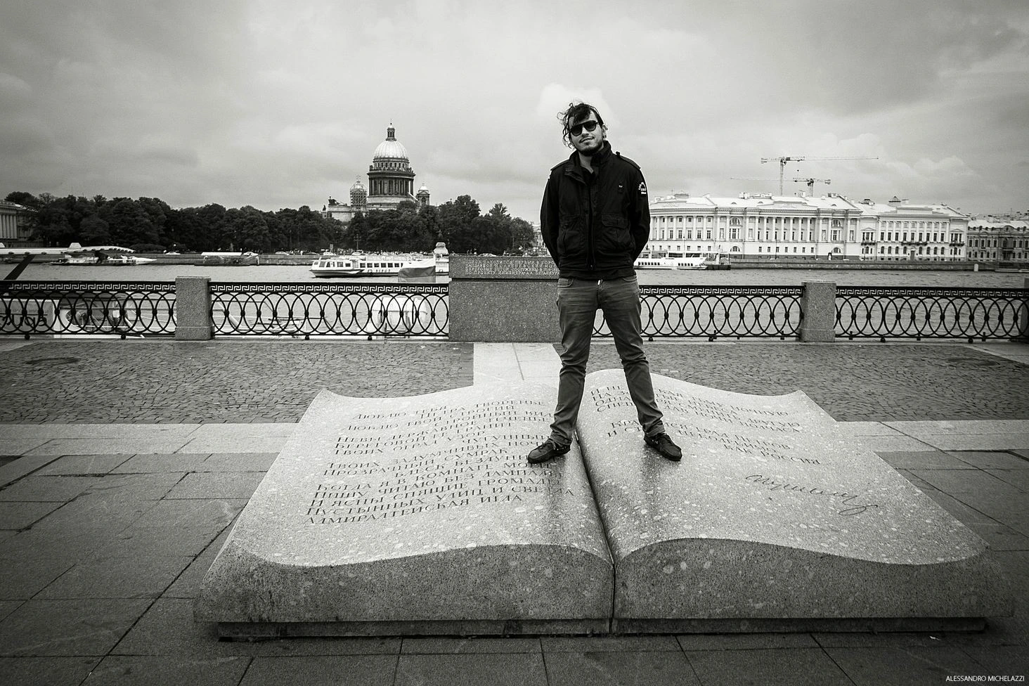Saint Petersburg Russia street photography Samsung NX-20 mirrorless Part II shot 03