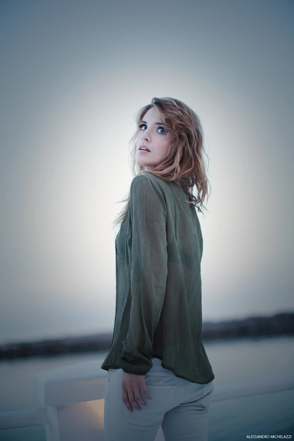 Alessia blue hour portrait Canon 50mm f1.2 L lens full-frame shot 04
