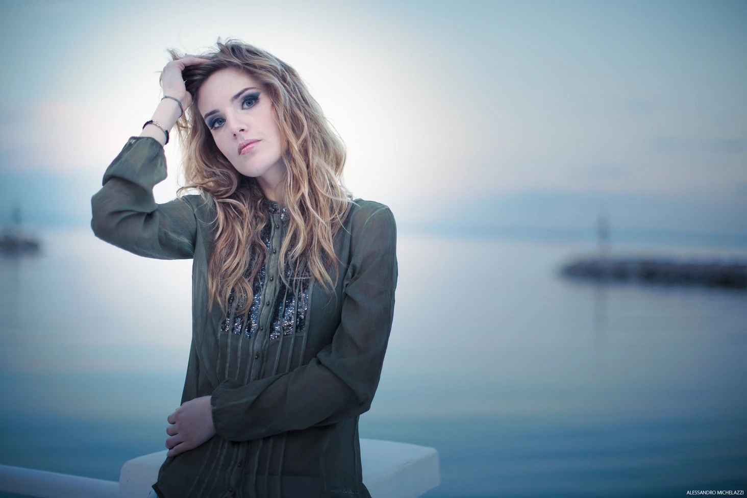 Alessia blue hour portrait Canon 50mm f1.2 L lens full-frame shot 06
