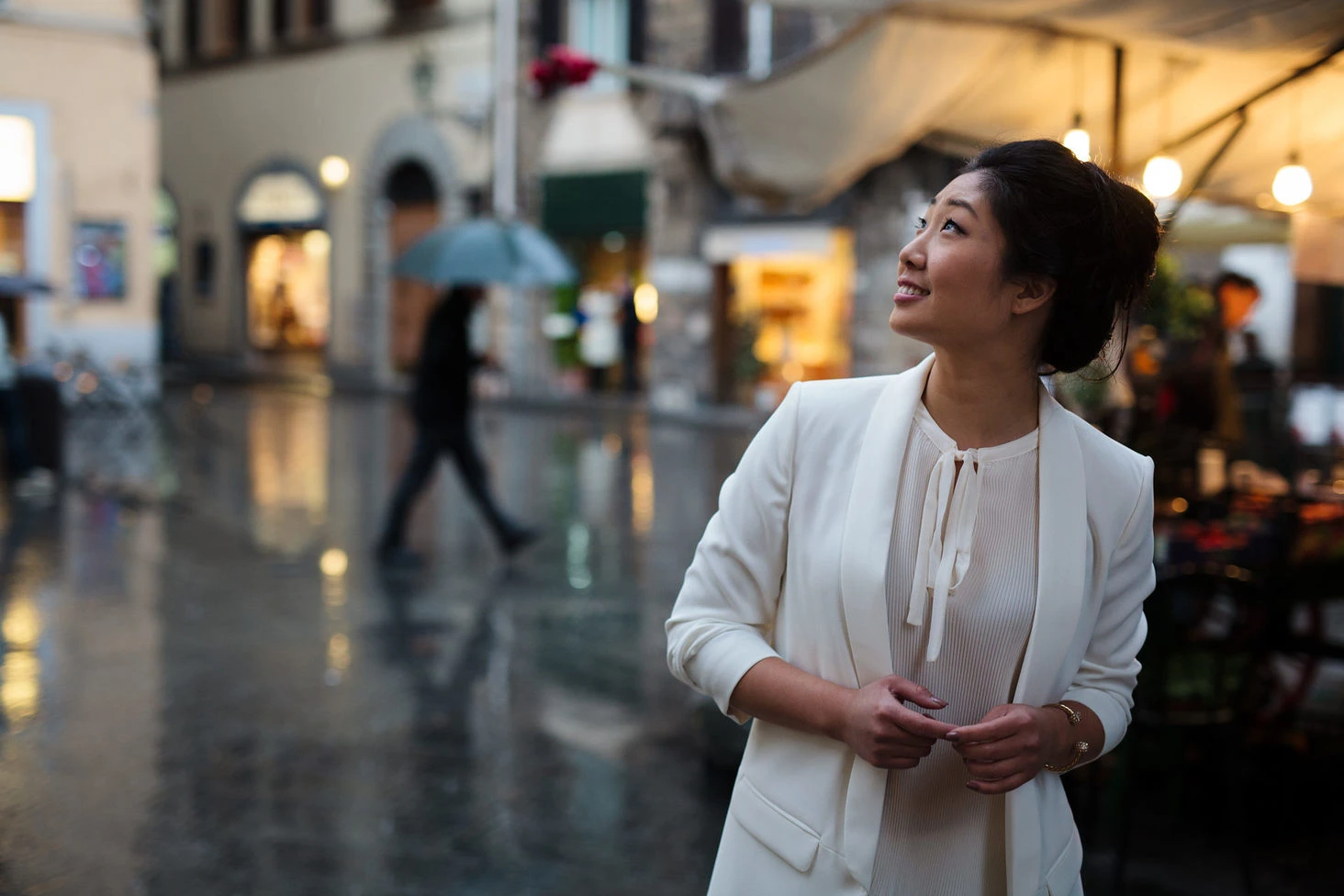 Marian portrait Florence rain Sigma 50mm 35mm Art series Canon shot 02