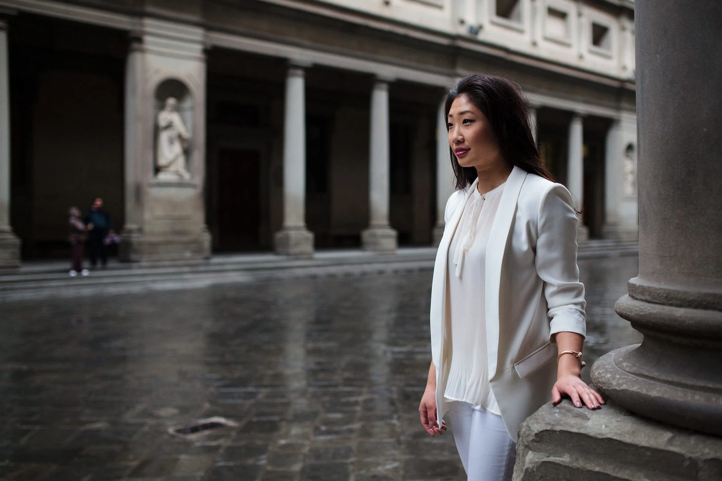 Marian portrait Florence rain Sigma 50mm 35mm Art series Canon shot 10