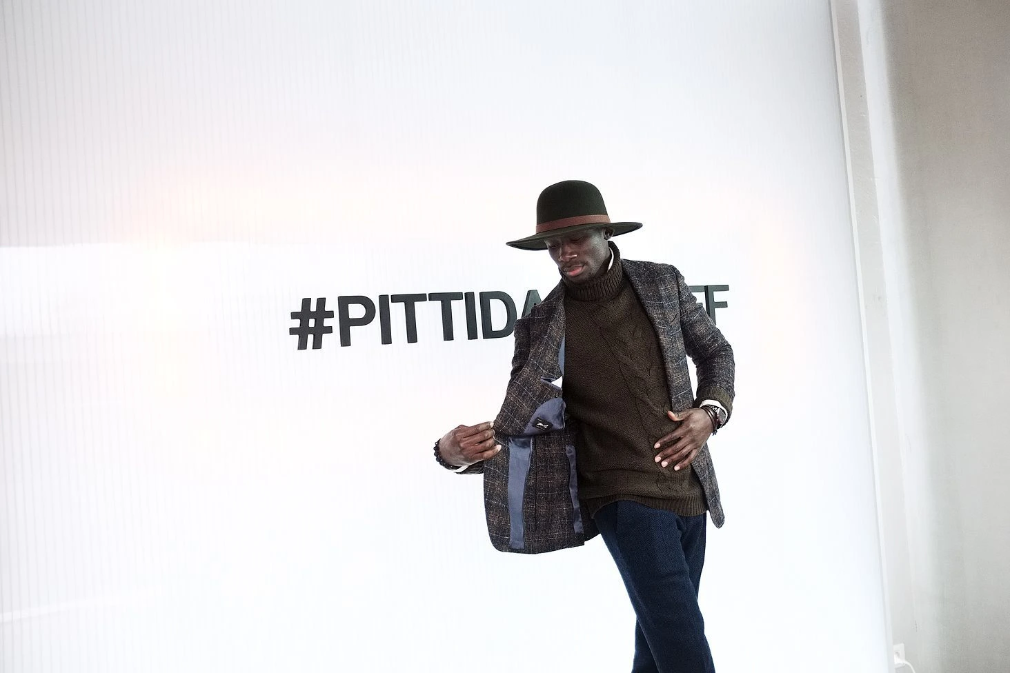 Pitti Uomo 91 backstage attendee reportage Florence Fujifilm shot 09