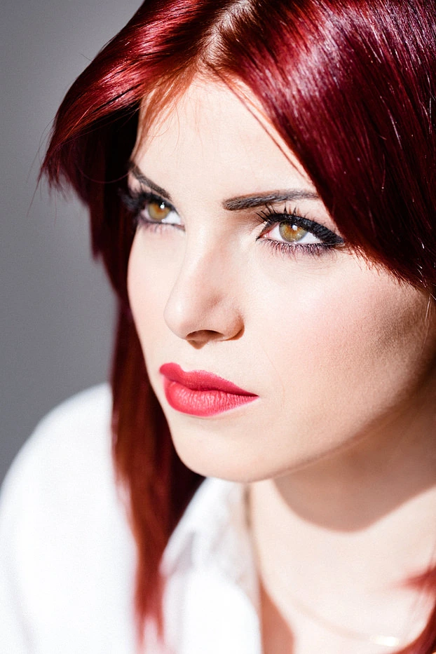 Natural light portrait Florence Fujifilm X-Pro2 90mm f2 lens shot 03