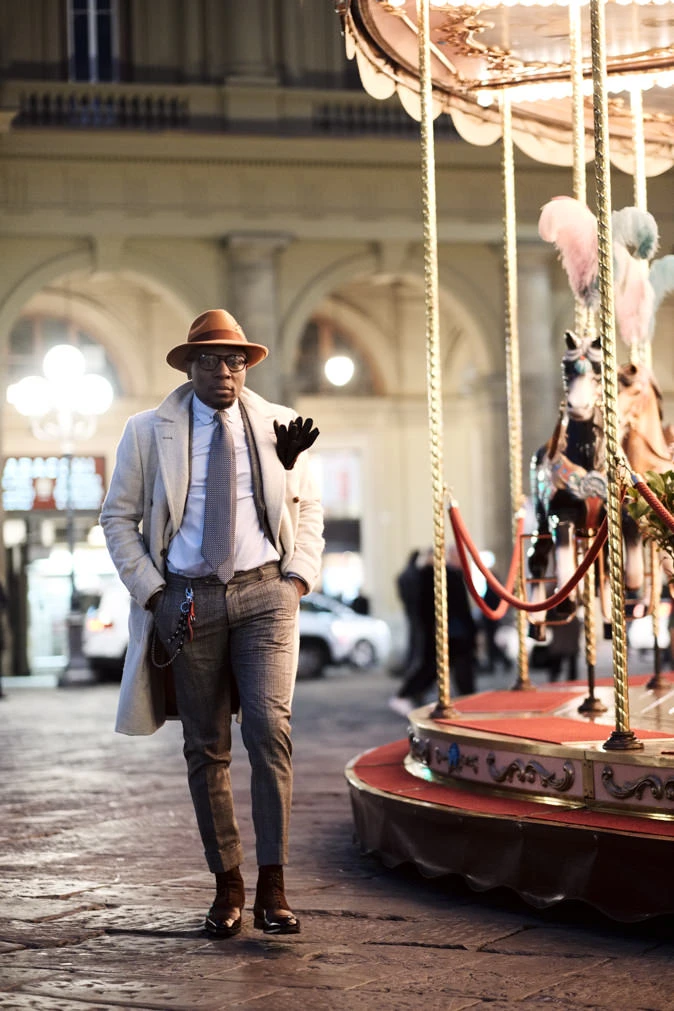 Night portrait Florence Pitti Uomo 91 Fujifilm X-T2 56mm f1.2 shot 05