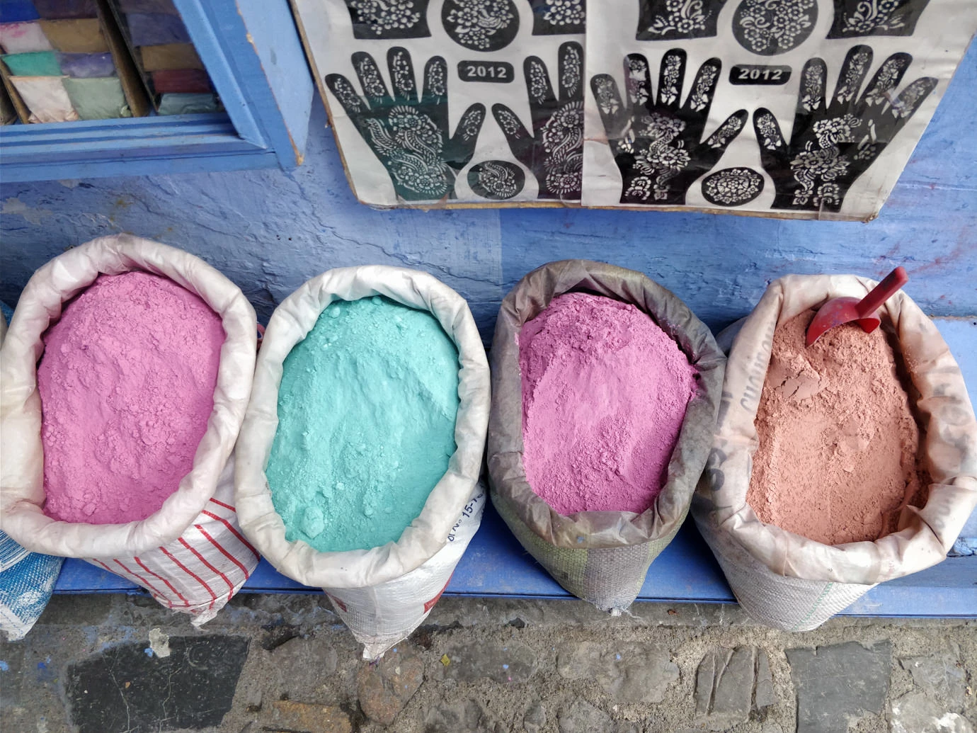 Chefchaouen blue city Morocco travel photo OnePlus 5T smartphone shot 01
