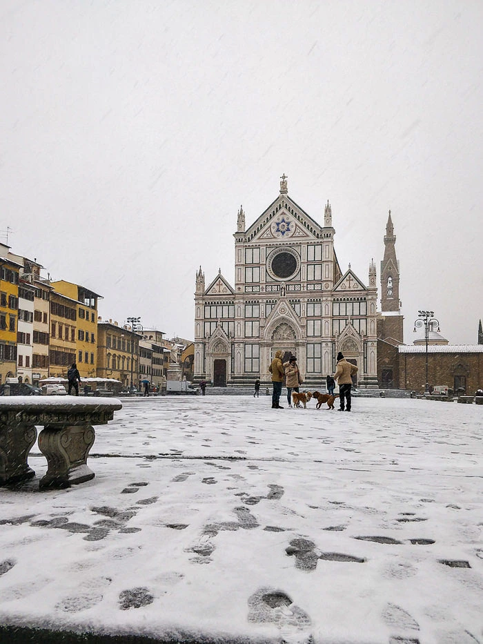 Florence under snow city reportage OnePlus 5T smartphone shot 02