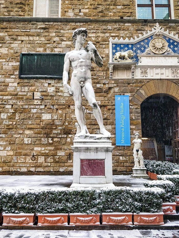Florence under snow city reportage OnePlus 5T smartphone shot 04