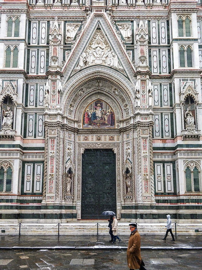 Florence under snow city reportage OnePlus 5T smartphone shot 15