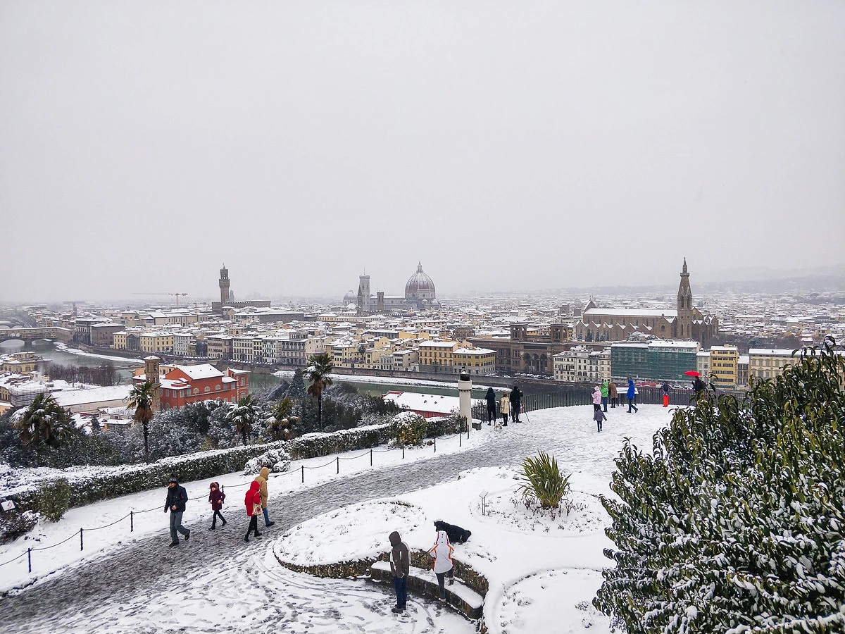 Florence under snow city reportage OnePlus 5T smartphone shot 20
