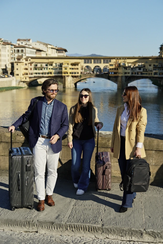 TUMI campaign candid moment in Florence streets -- editorial photography by Alessandro Michelazzi
