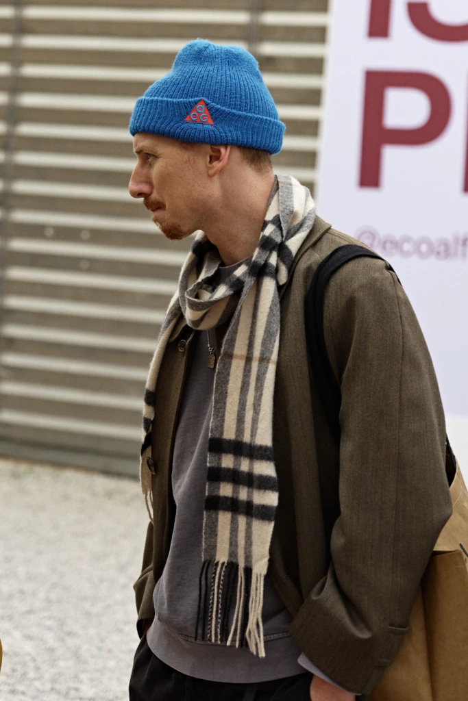 Menswear street style at Pitti Immagine Uomo 107, Florence — arrivals and outfits outside the Fortezza da Basso, image 030.