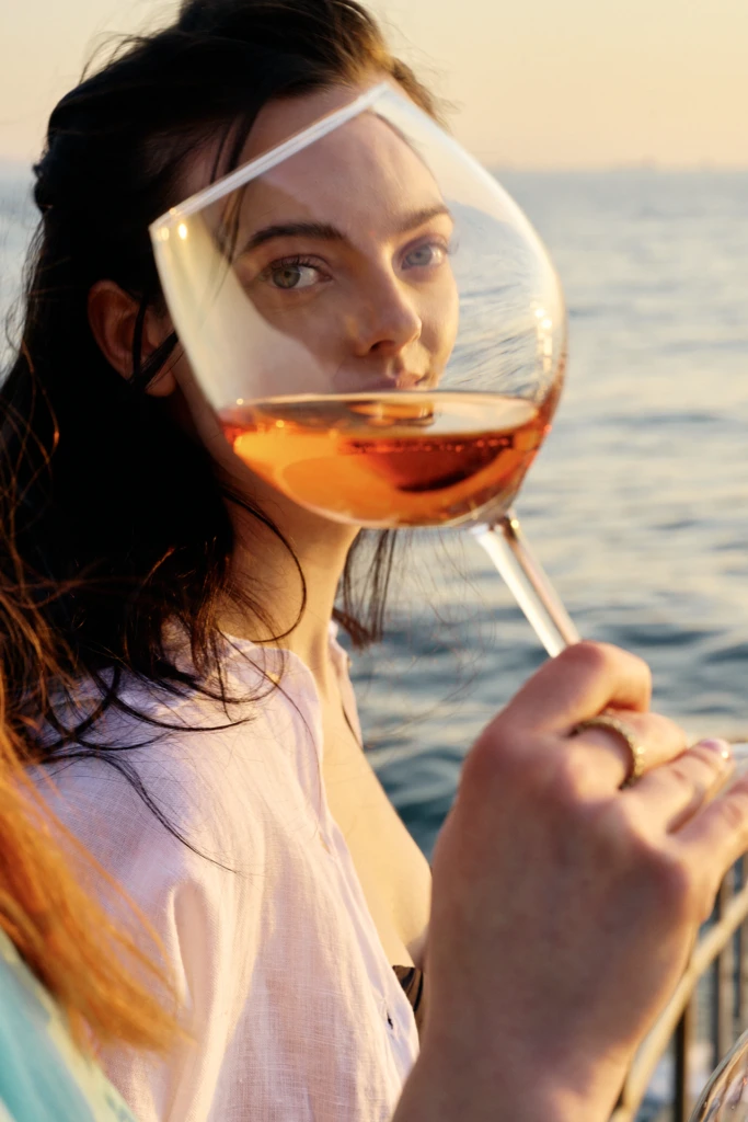Filippa summer collection portrait, central Trieste -- fashion lifestyle photography, Trieste