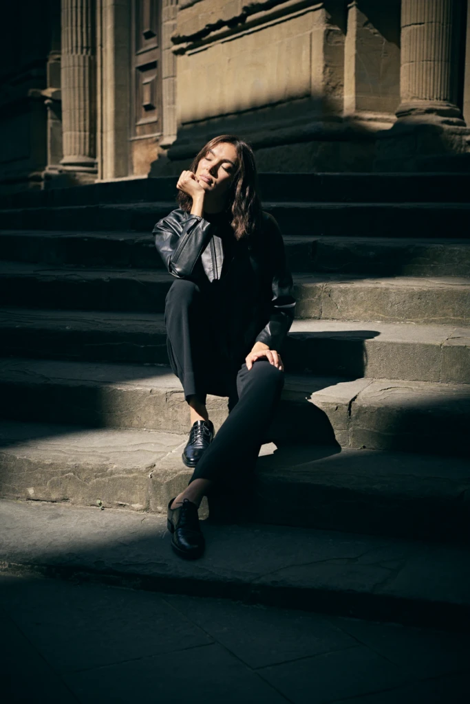 Patrick Assaraf campaign detail shot, Florence old town -- fashion campaign photography by Alessandro Michelazzi