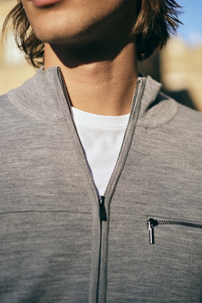 Patrick Assaraf campaign detail shot, Florence old town -- fashion campaign photography by Alessandro Michelazzi