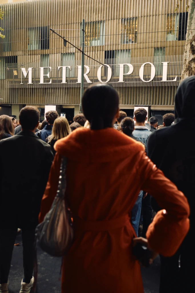 Street style look photographed during Milano Fashion Week, September 2025