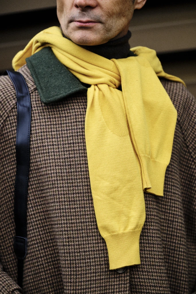 Street style look photographed at the Pitti Immagine Uomo 109 fair, Fortezza da Basso, Florence (look 73)