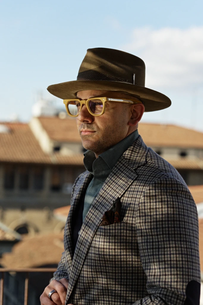 Style by Sarai (Jason Sarai) menswear editorial at Pitti Immagine Uomo 107, shot in Florence by Alessandro Michelazzi, look 079.