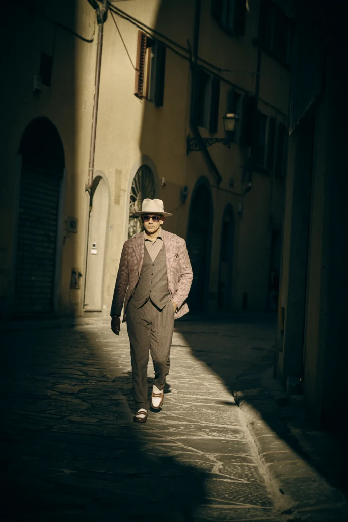 Afternoon light street style shoot with Style by Sarai, Florence