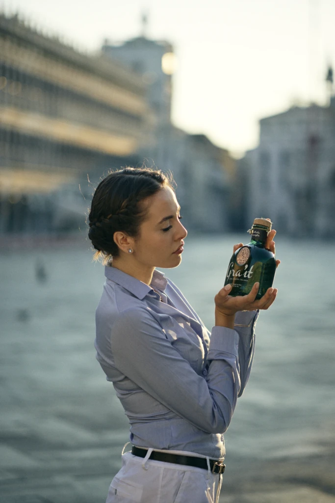 Bonollo Grait lifestyle campaign wide view in Venice — commissioned photography by Alessandro Michelazzi