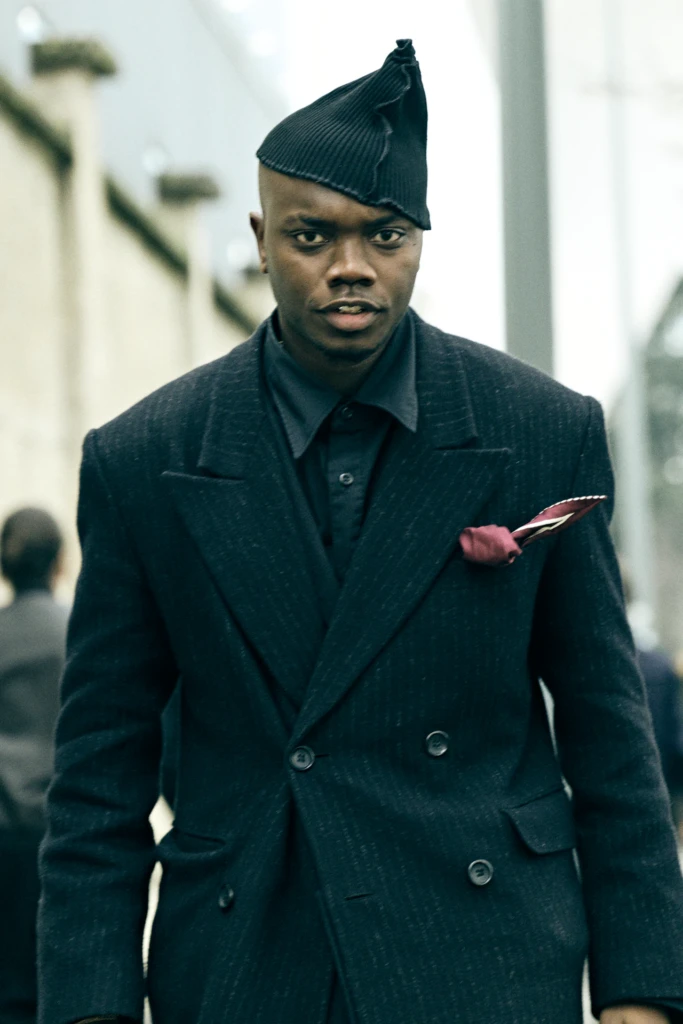 Milano Fashion Week January candid portrait — photography by Alessandro Michelazzi