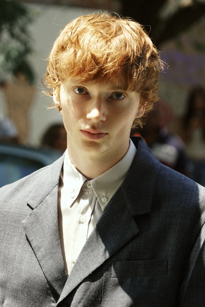 Milano Fashion Week June candid moment — photography by Alessandro Michelazzi
